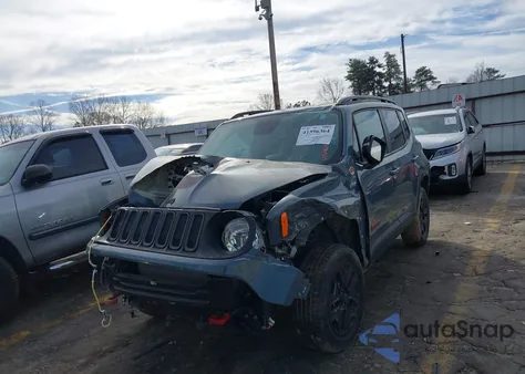 2018 Jeep Renegade Trailhawk 4X4 из США, поврежденный, VIN ZACCJBCB8JPH54696
